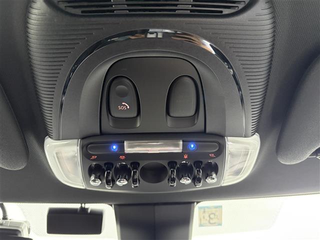 ＭＩＮＩ ジョンクーパーワークス　インテリジェントセーフティ　純正ディスプレイオーディオ　バックガイドカメラ　ＡｐｐｌｅＣａｒＰｌａｙ　ＡｎｄｒｏｉｄＡｕｔｏ　Ｂｌｕｅｔｏｏｔｈ　コーナーセンサー　ＨＵＤ　パドルシフト　ミラー型ＥＴＣ（30枚目）