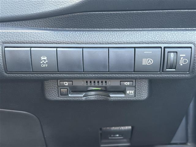 カローラスポーツ ハイブリッドＧ　Ｚ　ワンオーナー　トヨタセーフティセンス　　純正ナビ　Ｂｌｕｅｔｏｏｔｈ　バックガイドカメラ　スマートキー　プッシュスタート　ＢＳＭ　ドライブレコーダー　ＬＥＤヘッドライト　ＬＥＤフォグ　オートハイビーム（29枚目）