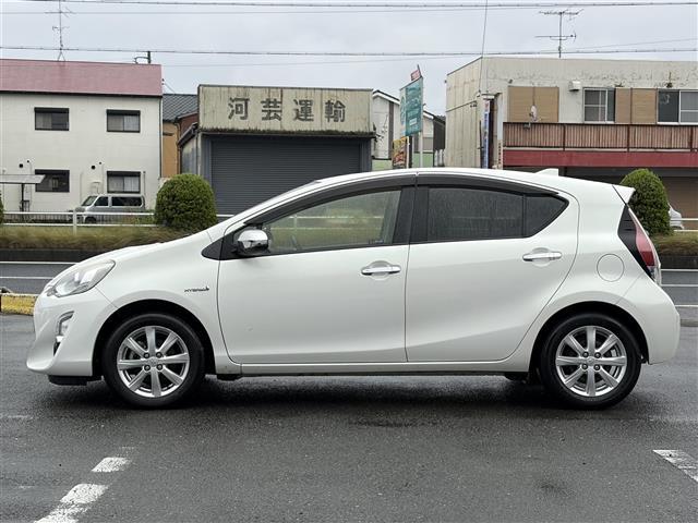 アクア G 純正ナビ フルセグ BT バックカメラ PCS LDA クルコン LEDヘッドライト LEDフォグライト オートライト オートハイビーム ドラレコ スマートキー プッシュスタート ビルトインETC(7枚目)