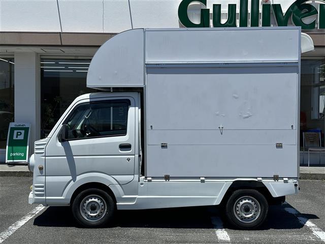 キャリイトラック 8ナンバー キッチンカー フレンチトラック仕様 外部電源 シンク×3 蛇口×3 冷蔵庫 給水ポンプ 給水タンク 排水タンク 室内灯 換気扇 コンセント×3 フローリング レジスター(6枚目)