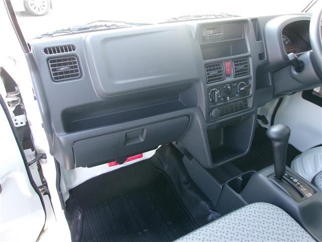 キャリイトラック 8ナンバー キッチンカー フレンチトラック仕様 外部電源 シンク×3 蛇口×3 冷蔵庫 給水ポンプ 給水タンク 排水タンク 室内灯 換気扇 コンセント×3 フローリング レジスター(12枚目)