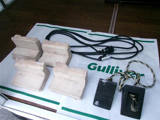 キャリイトラック 8ナンバー キッチンカー フレンチトラック仕様 外部電源 シンク×3 蛇口×3 冷蔵庫 給水ポンプ 給水タンク 排水タンク 室内灯 換気扇 コンセント×3 フローリング レジスター(37枚目)