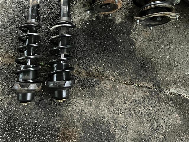 MINI クーパーS 社外マフラー 車高調 ホワイトルーフ HIDヘッドライト フォグライト リアフォグ 純正16インチアルミ サイド&カーテンエアバック 助手席エアバッグ エアバッグ オートエアコン サイドエアバッグ(27枚目)