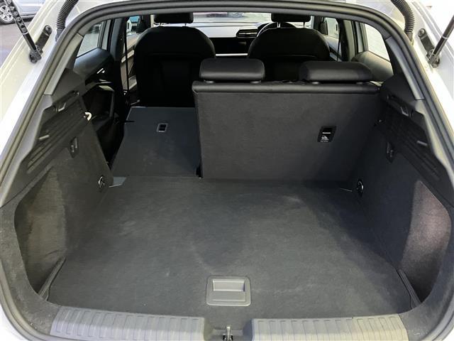 A3 スポーツバック30TFSI 走行8756キロ 車検9年5/26 メーカーナビ Bカメラ ドライバーアシスト パークアシスト アダプティブドライブアシスト エフィシェンシアシスト LEDヘッドライト レーンセンサー ETC2.0(40枚目)