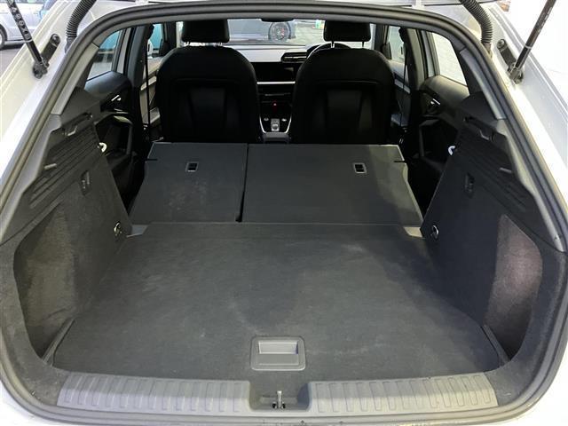 A3 スポーツバック30TFSI 走行8756キロ 車検9年5/26 メーカーナビ Bカメラ ドライバーアシスト パークアシスト アダプティブドライブアシスト エフィシェンシアシスト LEDヘッドライト レーンセンサー ETC2.0(41枚目)