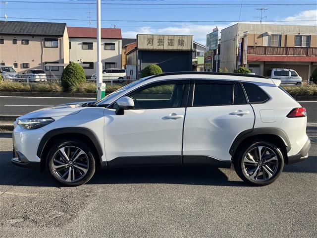 カローラクロス ハイブリッド Z ワンオーナー 純正ディスプレイオーディオ フルセグ ミラキャスト BT USB バックカメラ 全方位モニター PCS LTA RSA クルコン BSM パワーシート シートヒーター ETC LKA(7枚目)