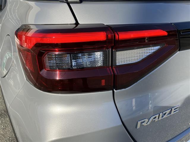 ライズ Ｚ　ワンオーナー　純正ナビ　デジタルインナーミラー　フルセグ　ＢＴ　ＤＶＤ再生　ＣＤ録音　ＨＤＭＩ　全方位モニター　バックカメラ　スマートアシスト　シートヒーター　プッシュスタート　ＬＥＤヘッドライト（9枚目）