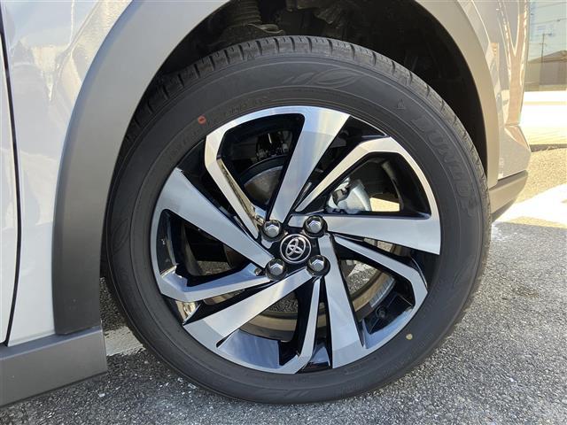 ライズ Ｚ　ワンオーナー　純正ナビ　デジタルインナーミラー　フルセグ　ＢＴ　ＤＶＤ再生　ＣＤ録音　ＨＤＭＩ　全方位モニター　バックカメラ　スマートアシスト　シートヒーター　プッシュスタート　ＬＥＤヘッドライト（10枚目）