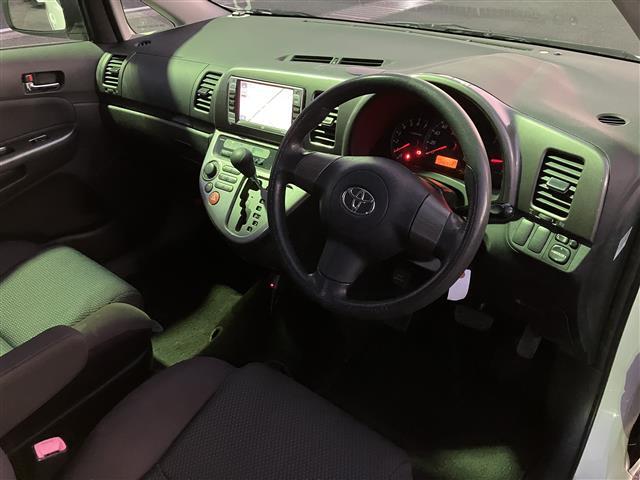 ウィッシュ X 純正ナビ LEDヘッドライト ドラレコ キーレス フロアマット ドアバイザー プライバシーガラス 電格ミラー ABS キーレス エアコン エアバック パワステ パワーウインド(14枚目)