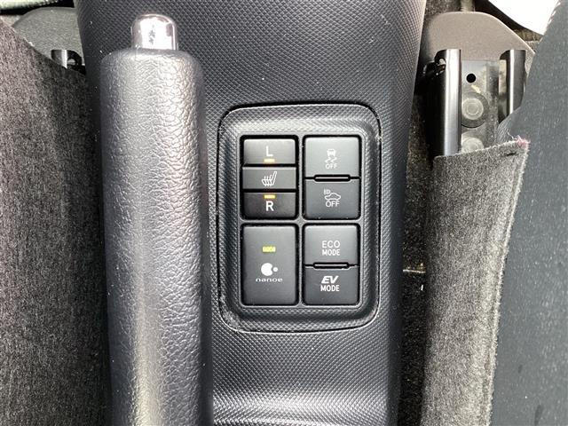 アクア G GRスポーツ レーンキープ Bluetooth 地デジ 盗難防止装置 キーフリー クルコン ABS シートヒーター DVD 横滑り防止機能 スマートキ パワステ メモリナビ オートライト LEDヘッド ナビ&TV(14枚目)