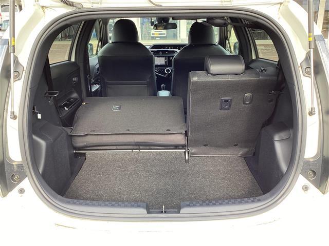 アクア G GRスポーツ レーンキープ Bluetooth 地デジ 盗難防止装置 キーフリー クルコン ABS シートヒーター DVD 横滑り防止機能 スマートキ パワステ メモリナビ オートライト LEDヘッド ナビ&TV(23枚目)