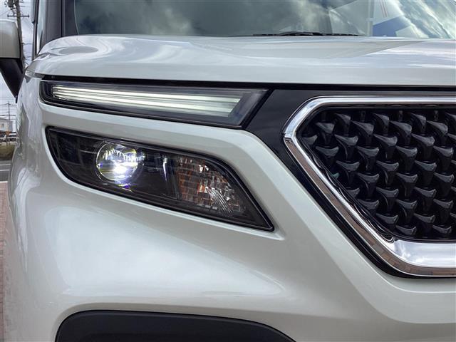 ソリオバンディット ハイブリッドＭＶ　車線逸脱　全周囲モニター　エアロ　ＬＥＤランプ　クルコン　イモビライザー　Ｗエアバック　スマキー　サイドエアＢ　フルセグＴＶ　オートエアコン　ＵＳＢ入力　ドライブレコーダー　ＤＶＤ再生　ＥＴＣ　ＡＢＳ（31枚目）