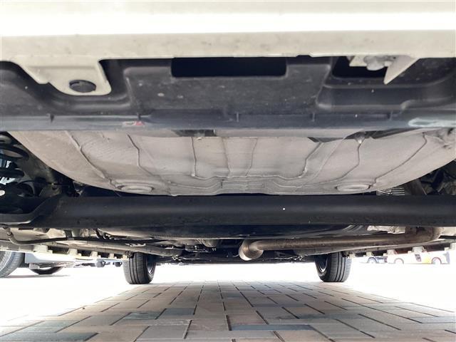 ソリオバンディット ハイブリッドＭＶ　車線逸脱　全周囲モニター　エアロ　ＬＥＤランプ　クルコン　イモビライザー　Ｗエアバック　スマキー　サイドエアＢ　フルセグＴＶ　オートエアコン　ＵＳＢ入力　ドライブレコーダー　ＤＶＤ再生　ＥＴＣ　ＡＢＳ（35枚目）