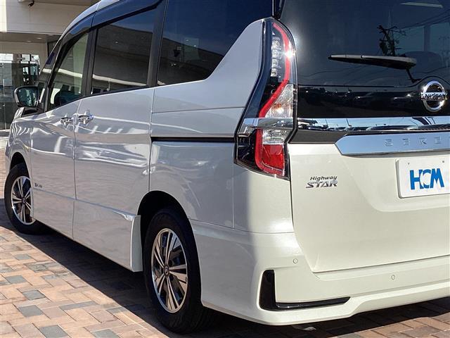 セレナ ｅ－パワー　ハイウェイスターＶ　３６０°カメラ　エマジェンシーブレーキ　ＤＶＤ再生機能　ブルートゥース　地デジ　ミュージックプレイヤー接続可　ＵＳＢ入力　３列シート　ウォークスルー　Ｗエアコン　Ａライト　横滑り防止機能　寒冷地仕様（33枚目）