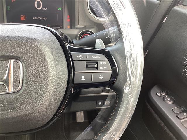 N-BOXカスタム ターボ イモビライザー 車線逸脱 ACC 衝突被害軽減 ベンチシート オートマチックハイビーム キーフリー ミュージックプレイヤー接続可 ESC パワステ DVD再生 両席エアバック サイドエアバッグ ABS(10枚目)