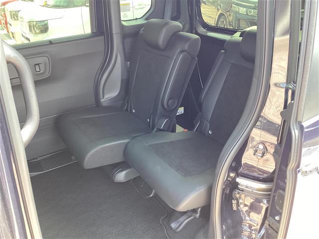 N-BOXカスタム ターボ イモビライザー 車線逸脱 ACC 衝突被害軽減 ベンチシート オートマチックハイビーム キーフリー ミュージックプレイヤー接続可 ESC パワステ DVD再生 両席エアバック サイドエアバッグ ABS(20枚目)