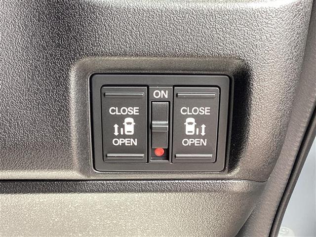 N-BOXカスタム ターボコーディネートスタイル Bluetooth対応 車線維持支援システム 両側電動ドア Rカメラ スマートキ- パワーステアリング VSA セキュリティ エアコン LEDライト パワーウィンドウ アイドリングストップ USB(14枚目)