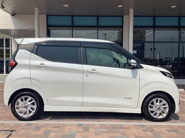 デイズ ハイウェイスター X ブレーキサポート DVD再生可能 地デジ Bluetooth 横滑り防止 AUX接続 全周囲カメラ LED ドライブレコーダー イモビライザー インテリジェントキー ナビTV アイドリングストップ(24枚目)