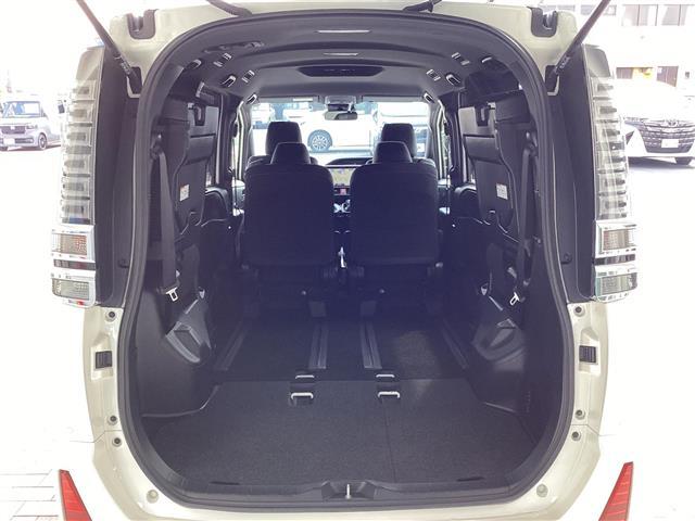 ヴォクシー ハイブリッドZS 左オートスライド LDA プリクラッシュ スマキー テレビ オートエアコン Wエアコン アイドリングストップ ETC車載器 イモビ LEDヘッドライ VSC 地デジ エアバック 両席エアバック ABS(23枚目)