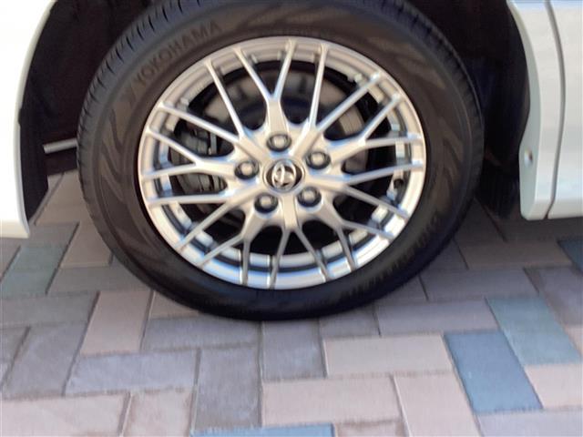 ヴォクシー ハイブリッドZS 左オートスライド LDA プリクラッシュ スマキー テレビ オートエアコン Wエアコン アイドリングストップ ETC車載器 イモビ LEDヘッドライ VSC 地デジ エアバック 両席エアバック ABS(37枚目)