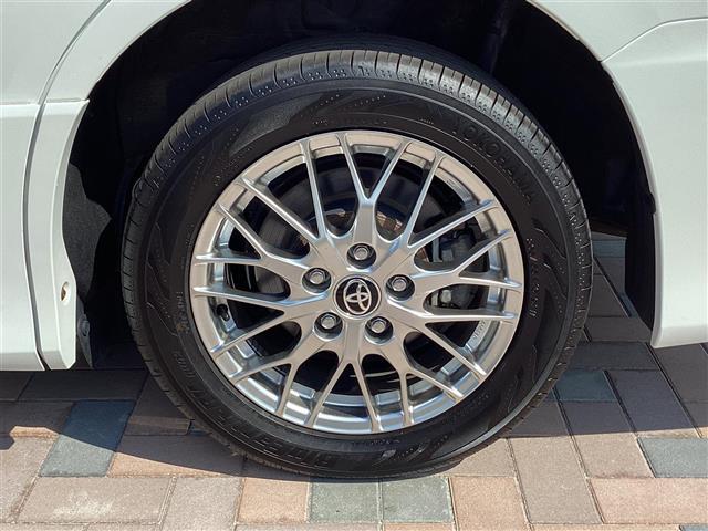 ヴォクシー ハイブリッドZS 左オートスライド LDA プリクラッシュ スマキー テレビ オートエアコン Wエアコン アイドリングストップ ETC車載器 イモビ LEDヘッドライ VSC 地デジ エアバック 両席エアバック ABS(40枚目)