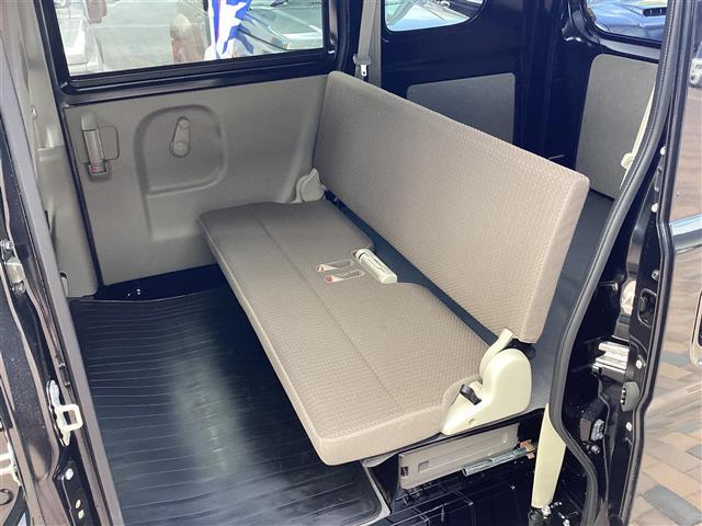 エブリイ PAリミテッド ミュージックプレイヤー接続可 車線逸脱警報システム 左右スライドドア フロントパワーウインドウ キーレスキー ナビTV フルセグ 助手席エアバック メモリナビ エアバック Aストップ ETC パワステ(12枚目)