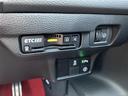 タイプＲ　登録済未使用車　ホンダセンシング　ホンダコネクトディスプレイ　バックカメラ　Ｂｌｕｅｔｏｏｔｈ　フルセグＴＶ　ＡｐｐｌｅＣａｒＰｌａｙ　ＡｎｄｒｏｉｄＡｕｔｏ　スマートキー　プッシュスタート　ＥＴＣ（29枚目）