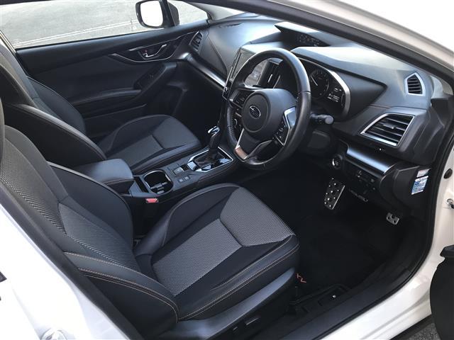 ＸＶ ２．０ｉ－Ｓ　アイサイト　追従式クルーズコントロール　ナビＴＶ　Ｂカメラ　電動パワーシート　ＤＶＤ再生　横滑り防止機能　ＬＥＤヘッドランプ　デュアルエアバッグ　４ＷＤ　キーレスエントリー　パワーステアリング　ＥＴＣ２．０（3枚目）