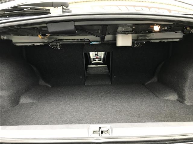 レガシィB4 2.5iアイサイトBスポーツ フルセグ 4WD スマートキー ETC 盗難防止システム レーダークルコン 横滑り防止 衝突軽減 Bカメ Bluetoothオーディオ DVD(15枚目)