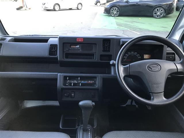 ハイゼットトラック スタンダード　パートタイム４ＷＤ　オートエアコン　ワンオーナー車　エアバック　パワステ　ＡＢＳ（2枚目）
