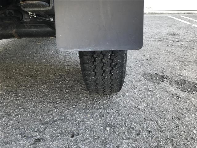 ハイゼットトラック スタンダード　パートタイム４ＷＤ　オートエアコン　ワンオーナー車　エアバック　パワステ　ＡＢＳ（26枚目）
