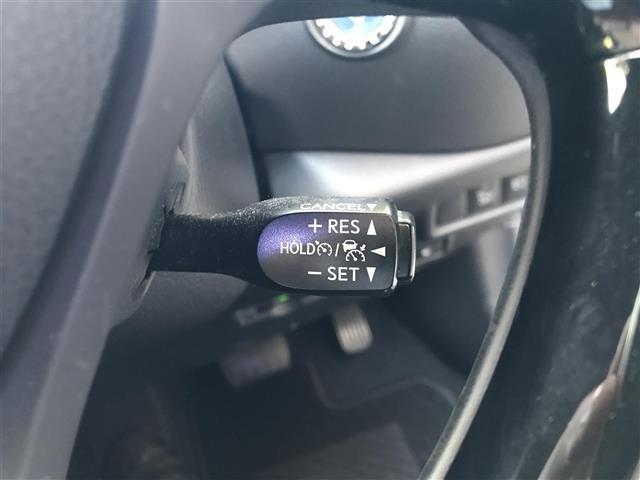 Ｃ－ＨＲ Ｇ　レーンキープＡ　クリソナー　ＴＳＳ　ＳＤナビゲーション　ＢＬＵＥＴＯＯＴＨ　シートヒータ　アイドルストップ　ＤＶＤ再生可　ＡＨＢ　ＡＵＴＯライト　ＬＥＤヘッド　バックモニタ　ナビ＆ＴＶ　ＥＴＣ付（8枚目）