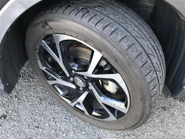 Ｃ－ＨＲ Ｇ　レーンキープＡ　クリソナー　ＴＳＳ　ＳＤナビゲーション　ＢＬＵＥＴＯＯＴＨ　シートヒータ　アイドルストップ　ＤＶＤ再生可　ＡＨＢ　ＡＵＴＯライト　ＬＥＤヘッド　バックモニタ　ナビ＆ＴＶ　ＥＴＣ付（40枚目）