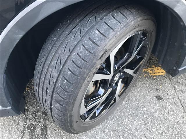 Ｃ－ＨＲ Ｇ　レーンキープＡ　クリソナー　ＴＳＳ　ＳＤナビゲーション　ＢＬＵＥＴＯＯＴＨ　シートヒータ　アイドルストップ　ＤＶＤ再生可　ＡＨＢ　ＡＵＴＯライト　ＬＥＤヘッド　バックモニタ　ナビ＆ＴＶ　ＥＴＣ付（41枚目）