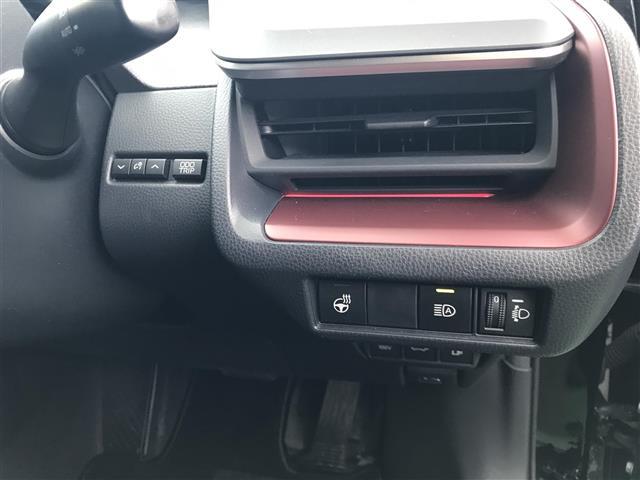 プリウス Z Bluetoothオーディオ プリクラッシュ パワーゲート 追従型クルコン 1オーナ オートライト レーンアシスト ETC2.0 メモリナビ オートマチックハイビーム LEDランプ ナビ・TV AC(34枚目)