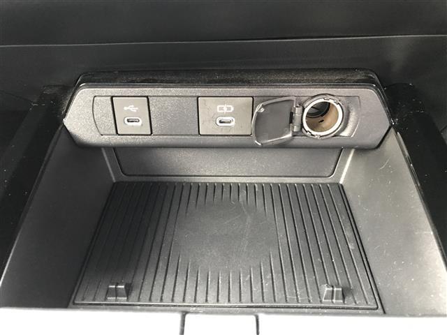 プリウス Z Bluetoothオーディオ プリクラッシュ パワーゲート 追従型クルコン 1オーナ オートライト レーンアシスト ETC2.0 メモリナビ オートマチックハイビーム LEDランプ ナビ・TV AC(35枚目)