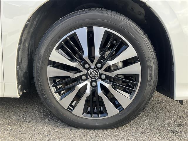 アルファード 2.5S Cパッケージ 両電動ドア 電動トランク 2.0ETC 本革 オートLED Bモニタ レーンキープ オットマン 地デジ 1オーナー エアロ DVD再生可能 パノラマルーフ シートヒータ リアオートエアコン ナビテレビ(11枚目)