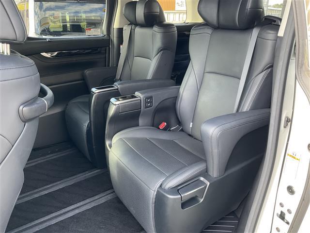 アルファード 2.5S Cパッケージ 両電動ドア 電動トランク 2.0ETC 本革 オートLED Bモニタ レーンキープ オットマン 地デジ 1オーナー エアロ DVD再生可能 パノラマルーフ シートヒータ リアオートエアコン ナビテレビ(32枚目)