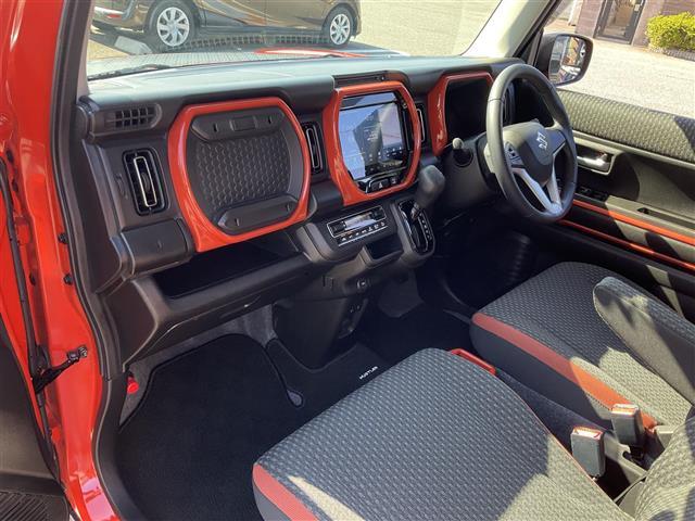 ハスラー ハイブリッドＸ　ＴＶ＆ナビ　リヤカメラ　ＥＴＣ付　オートＬＥＤ　アイドルストップ　車線逸脱警報装置　ＵＳＢ入力　キーレスエントリー　運転席エアバッグ　前席シートヒーター　セキュリティアラーム　ＬＥＤライト　ＡＡＣ（20枚目）