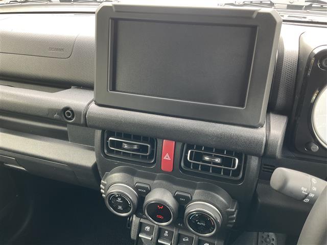 ジムニーシエラ ＪＣ　アイドリングＳ　スマートエントリー　車線逸脱警報装置　横滑り防止機能　ダブルエアバッグ　キーレスエントリー　パワーステアリング　オートクルーズコントロール　ＬＥＤへッドライト　ＰＷ　ＡＡＣ　ＡＢＳ（18枚目）