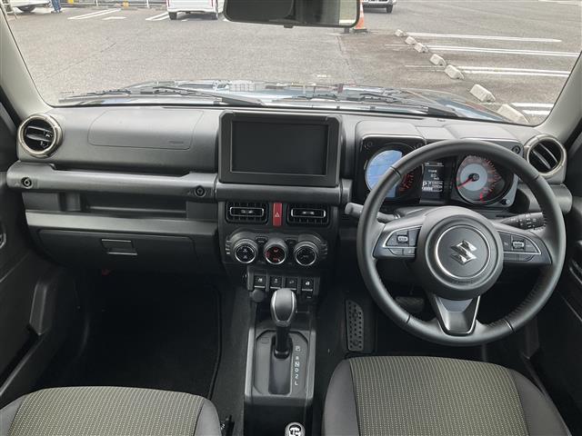 ジムニーシエラ ＪＣ　アイドリングＳ　スマートエントリー　車線逸脱警報装置　横滑り防止機能　ダブルエアバッグ　キーレスエントリー　パワーステアリング　オートクルーズコントロール　ＬＥＤへッドライト　ＰＷ　ＡＡＣ　ＡＢＳ（21枚目）