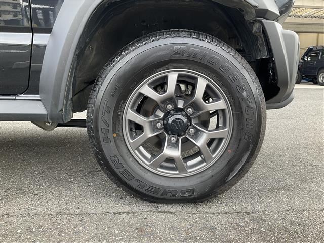 ジムニーシエラ ＪＣ　アイドリングＳ　スマートエントリー　車線逸脱警報装置　横滑り防止機能　ダブルエアバッグ　キーレスエントリー　パワーステアリング　オートクルーズコントロール　ＬＥＤへッドライト　ＰＷ　ＡＡＣ　ＡＢＳ（34枚目）