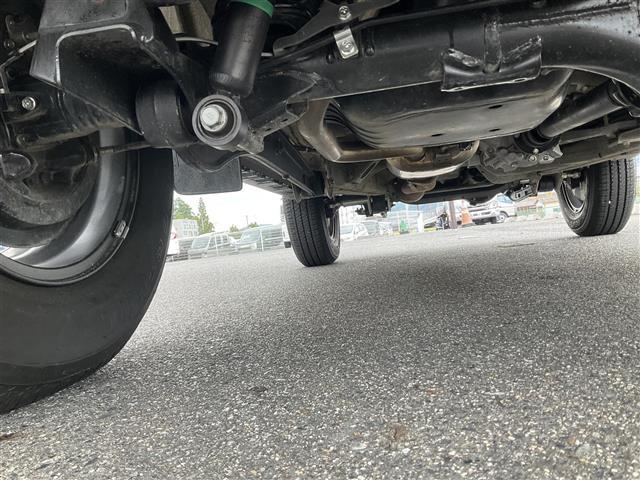 ジムニーシエラ ＪＣ　アイドリングＳ　スマートエントリー　車線逸脱警報装置　横滑り防止機能　ダブルエアバッグ　キーレスエントリー　パワーステアリング　オートクルーズコントロール　ＬＥＤへッドライト　ＰＷ　ＡＡＣ　ＡＢＳ（36枚目）