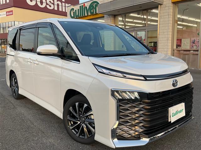 ヴォクシー S-Z 登録済み未使用車 車検令和10年10月 両側パワースライドドア純正LEDヘッドライトデジタルインナーミラー10.5インチディスプレイTVBluetooth合成皮革+ファブリックシート前席快適温熱シート(6枚目)