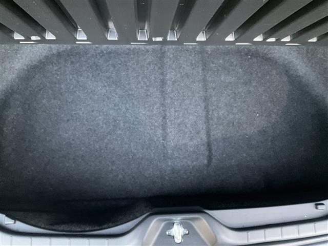 ヴォクシー S-Z 登録済み未使用車 車検令和10年10月 両側パワースライドドア純正LEDヘッドライトデジタルインナーミラー10.5インチディスプレイTVBluetooth合成皮革+ファブリックシート前席快適温熱シート(36枚目)