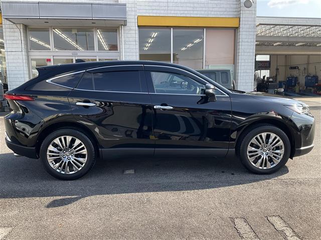 ハリアー Z ワンオーナー禁煙車トヨタセーフティセンス ブラインドスポットモニター スペアタイヤ 12.3インチディスプレイオーディオJBLプレミアムサウンドシステムバックカメラETC.20デジタルインナーミラー(5枚目)