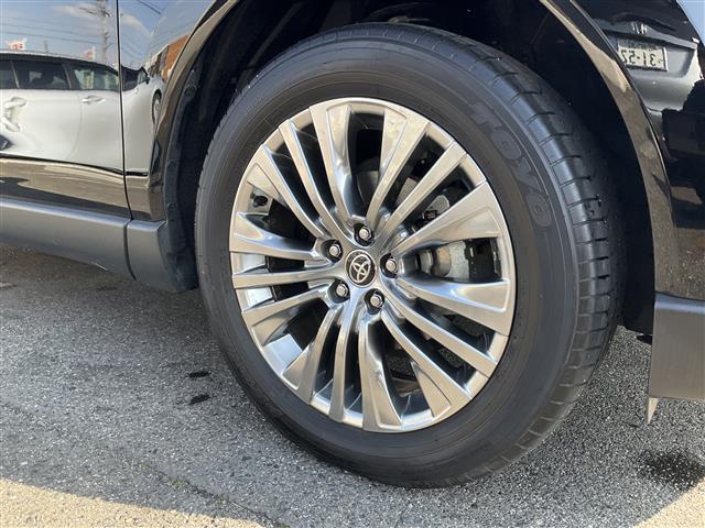 ハリアー Z ワンオーナー禁煙車トヨタセーフティセンス ブラインドスポットモニター スペアタイヤ 12.3インチディスプレイオーディオJBLプレミアムサウンドシステムバックカメラETC.20デジタルインナーミラー(9枚目)