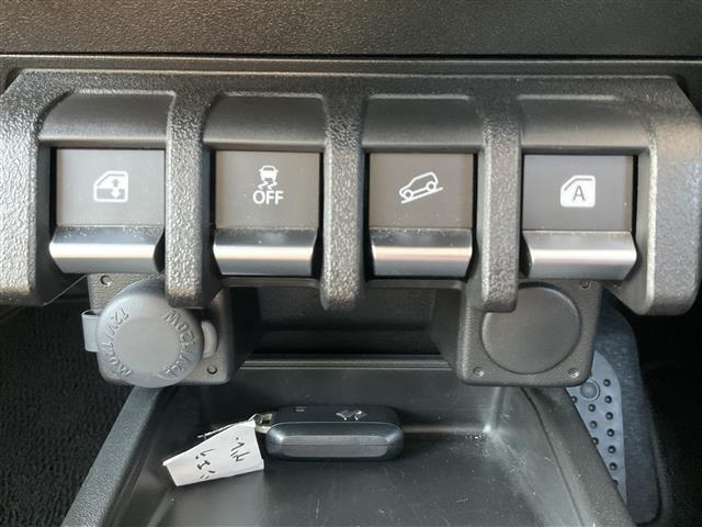 ジムニーシエラ JC ワンオーナー禁煙車4WD 純正LEDヘッドライト フォグランプ RAYS16インチアルミホイール 純正8インチナビバックカメラ ETC 前後ドライブレコーダー 前席シートヒーター クルーズコントロール(13枚目)