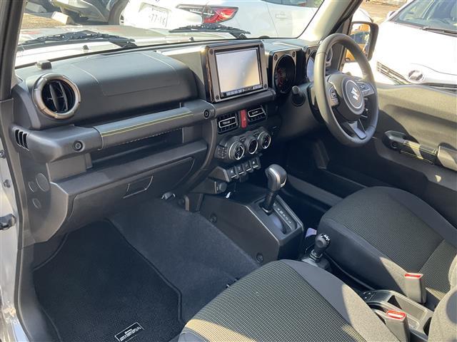 ジムニーシエラ JC ワンオーナー禁煙車4WD 純正LEDヘッドライト フォグランプ RAYS16インチアルミホイール 純正8インチナビバックカメラ ETC 前後ドライブレコーダー 前席シートヒーター クルーズコントロール(19枚目)