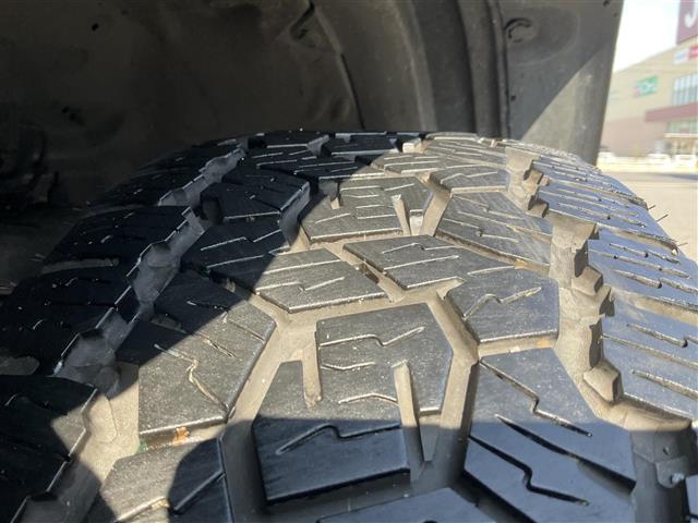 ジムニーシエラ JC ワンオーナー禁煙車4WD 純正LEDヘッドライト フォグランプ RAYS16インチアルミホイール 純正8インチナビバックカメラ ETC 前後ドライブレコーダー 前席シートヒーター クルーズコントロール(38枚目)